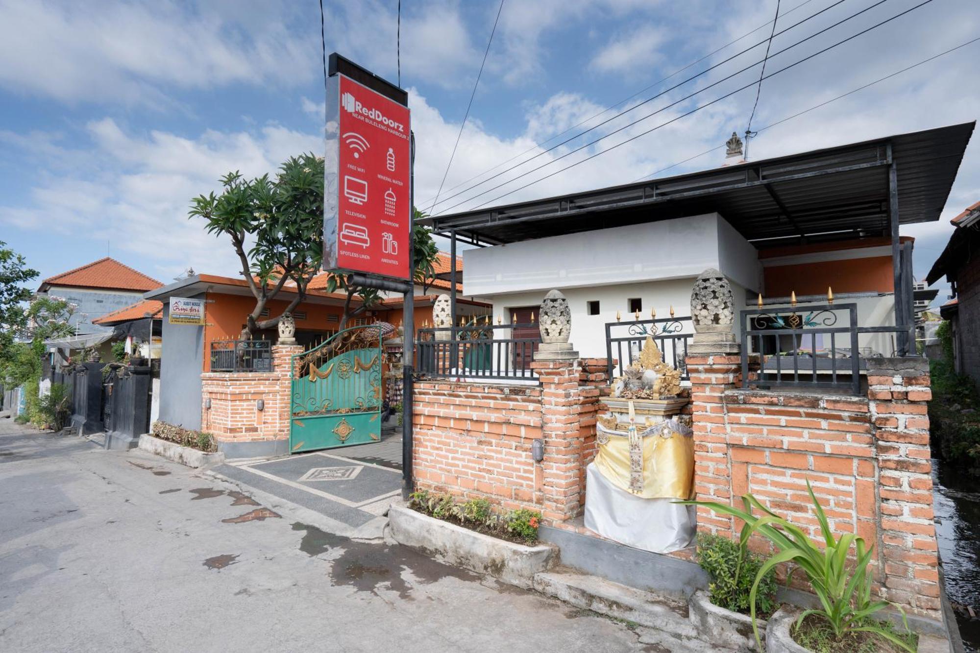 Reddoorz Near Buleleng Harbour 2 Hotel Singaraja  Exterior photo